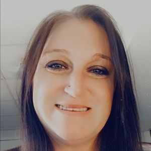 Meet your Posher, Teri